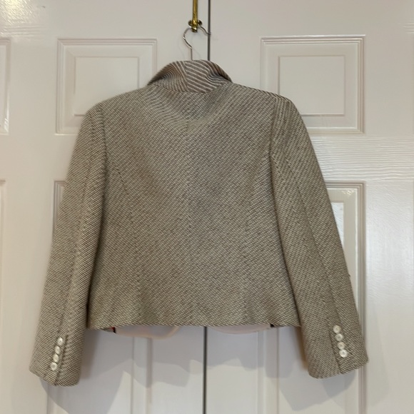 Canadian Designer AndyThéAhn Detailed Jacket & Skirt taupe/ivory. Size 6, New. - Picture 5 of 15